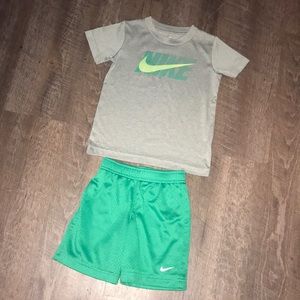 Boys Nike Dri-fit set